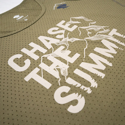 Chase the Summit x Rabbit EZ Perf Singlet - Mens